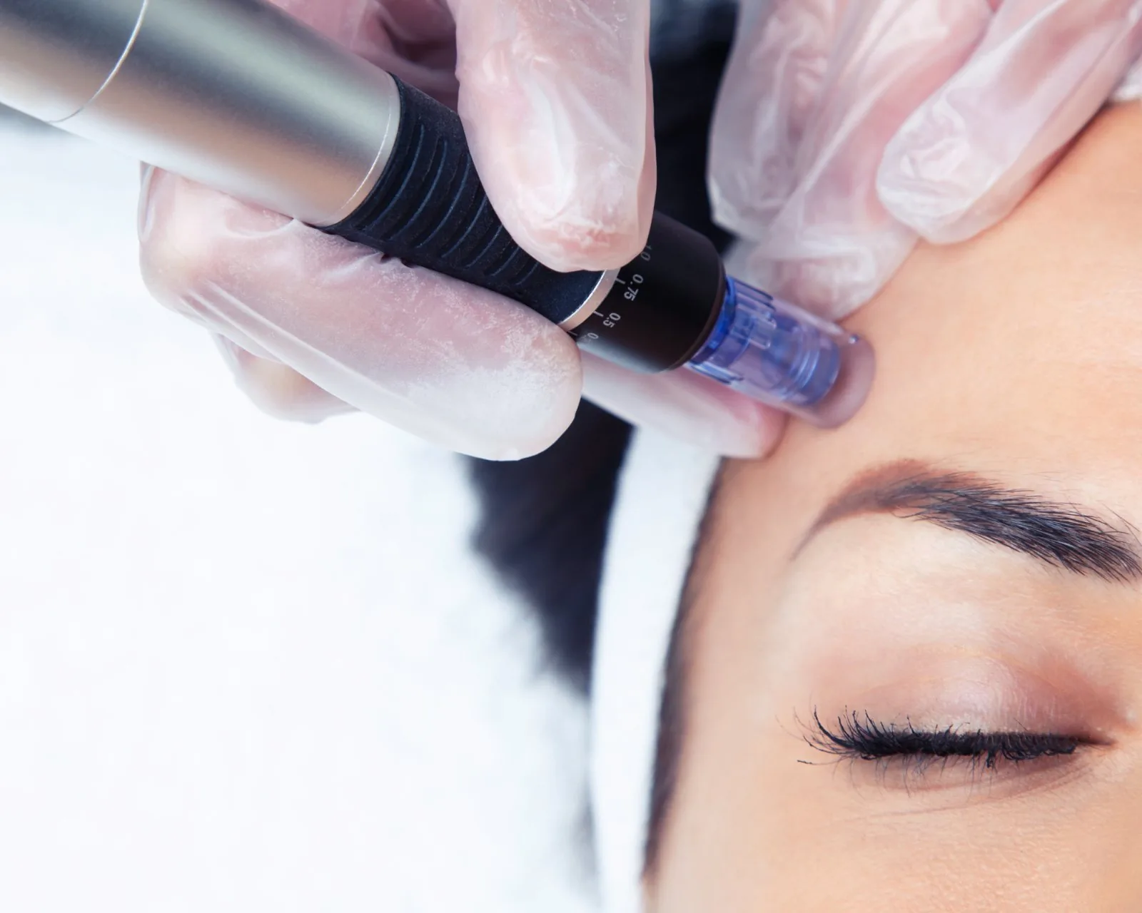 Brow Lamination: Soft, Full Brows Without Daily Styling